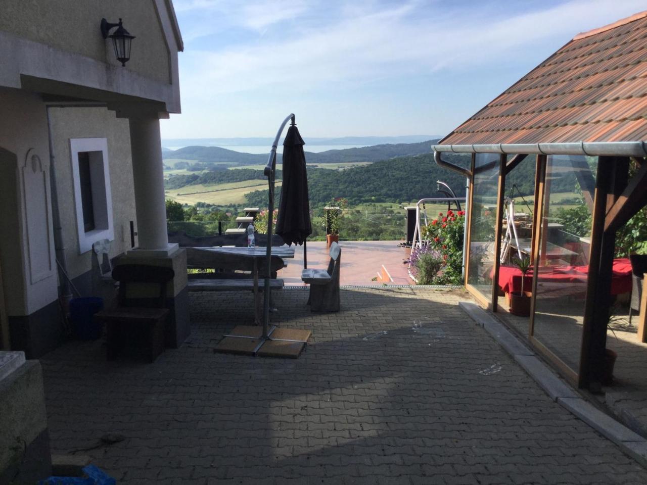 Borospince Vendeghaz Villa Pécsely Екстериор снимка