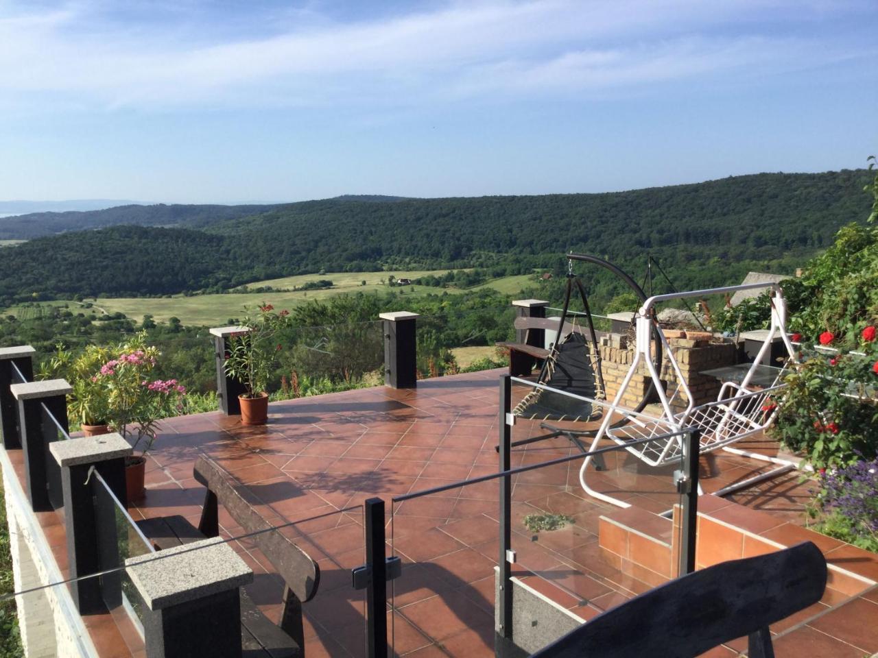 Borospince Vendeghaz Villa Pécsely Екстериор снимка