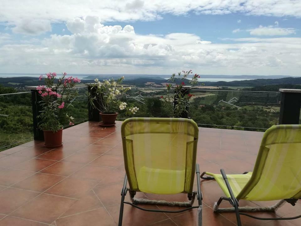Borospince Vendeghaz Villa Pécsely Екстериор снимка